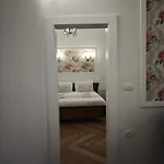 Apartment Barbo Palace And *