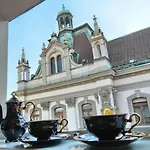 Barbo Palace And Apartment