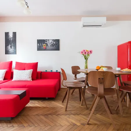 דירה Barbo Palace And *