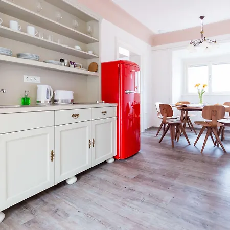 Apartman Barbo Palace And *