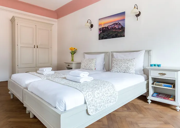 Barbo Palace And Lejlighed