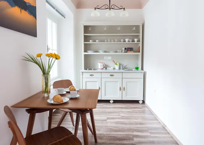 Lejlighed Barbo Palace And *