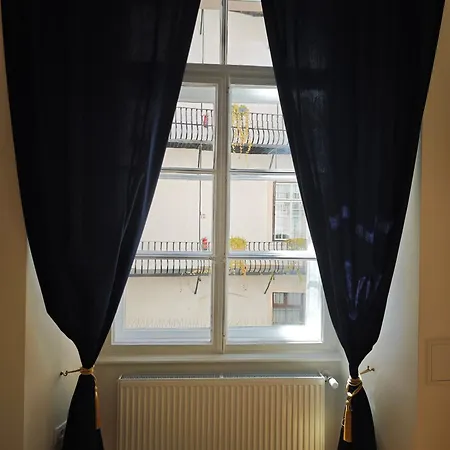 Barbo Palace And Apartment *