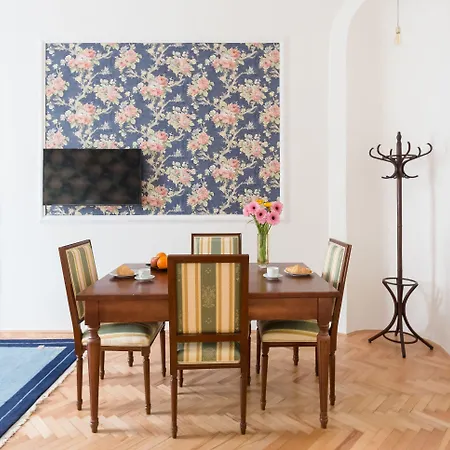 Apartment Barbo Palace And *