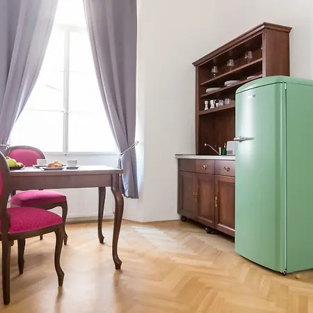 Apartment Barbo Palace And *